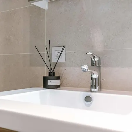 Apartment Casiola - Brand New With Terrace