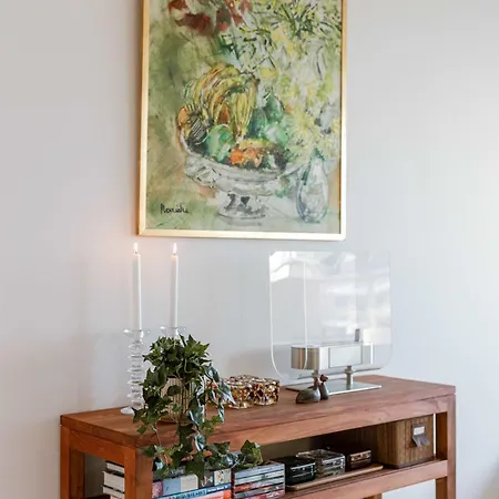 Huswell - Brand New With Terrace - Pets Welcome! *