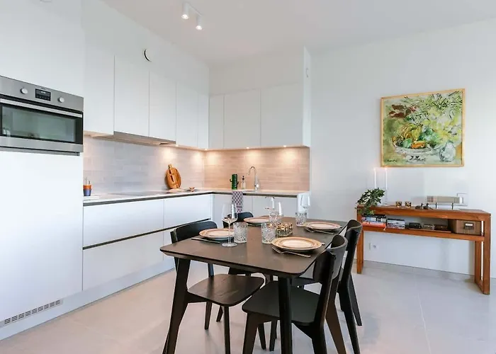 Casiola - Brand New With Terrace - Pets Welcome!