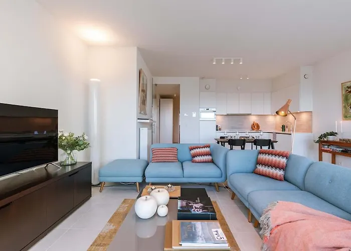 Casiola - Brand New With Terrace - Pets Welcome!